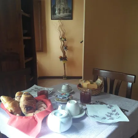 Da Laura Silvi ゲストハウス 3*