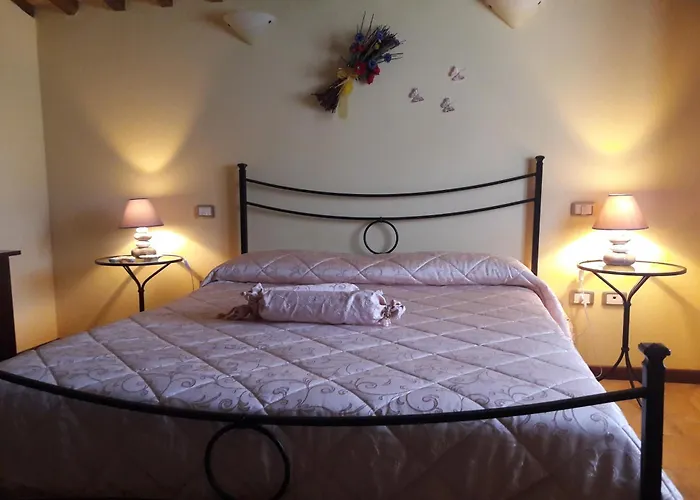 ゲストハウス Da Laura Silvi 3*